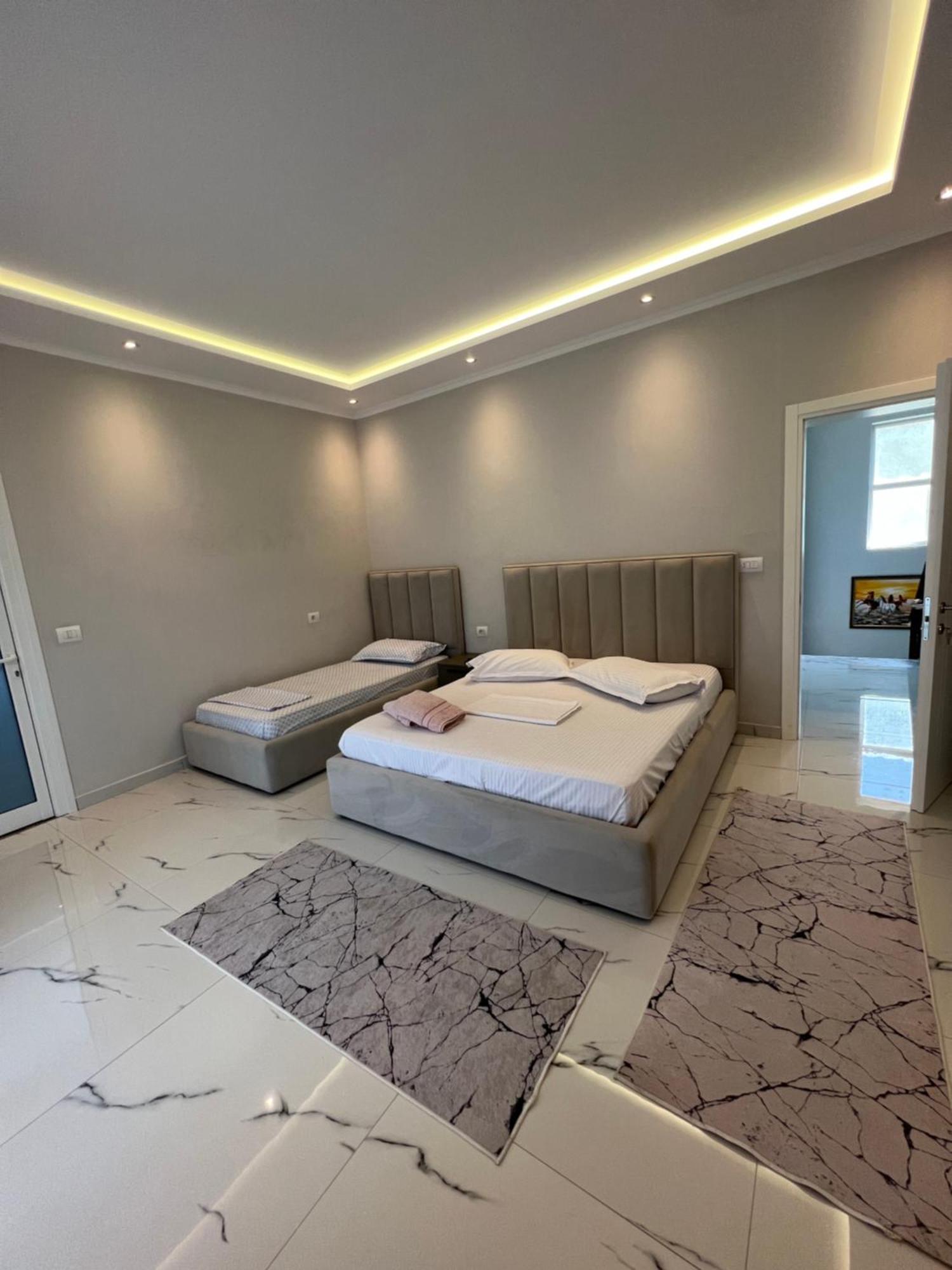 Guesthouse Bellavista Berat Exterior photo
