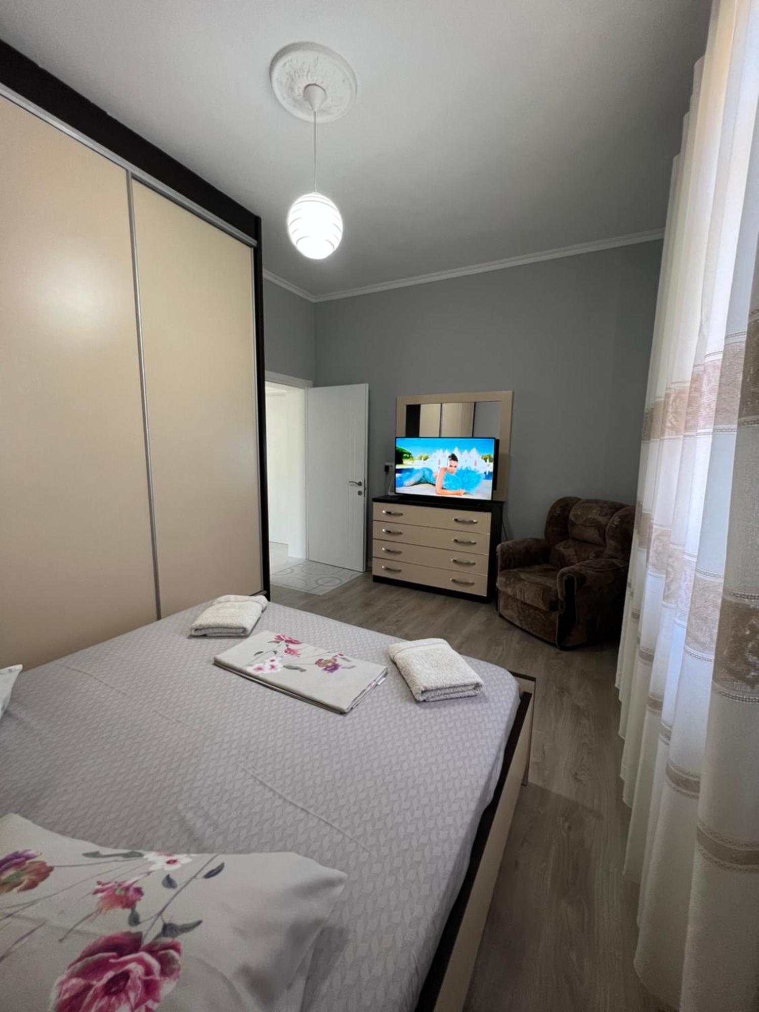 Guesthouse Bellavista Berat Exterior photo