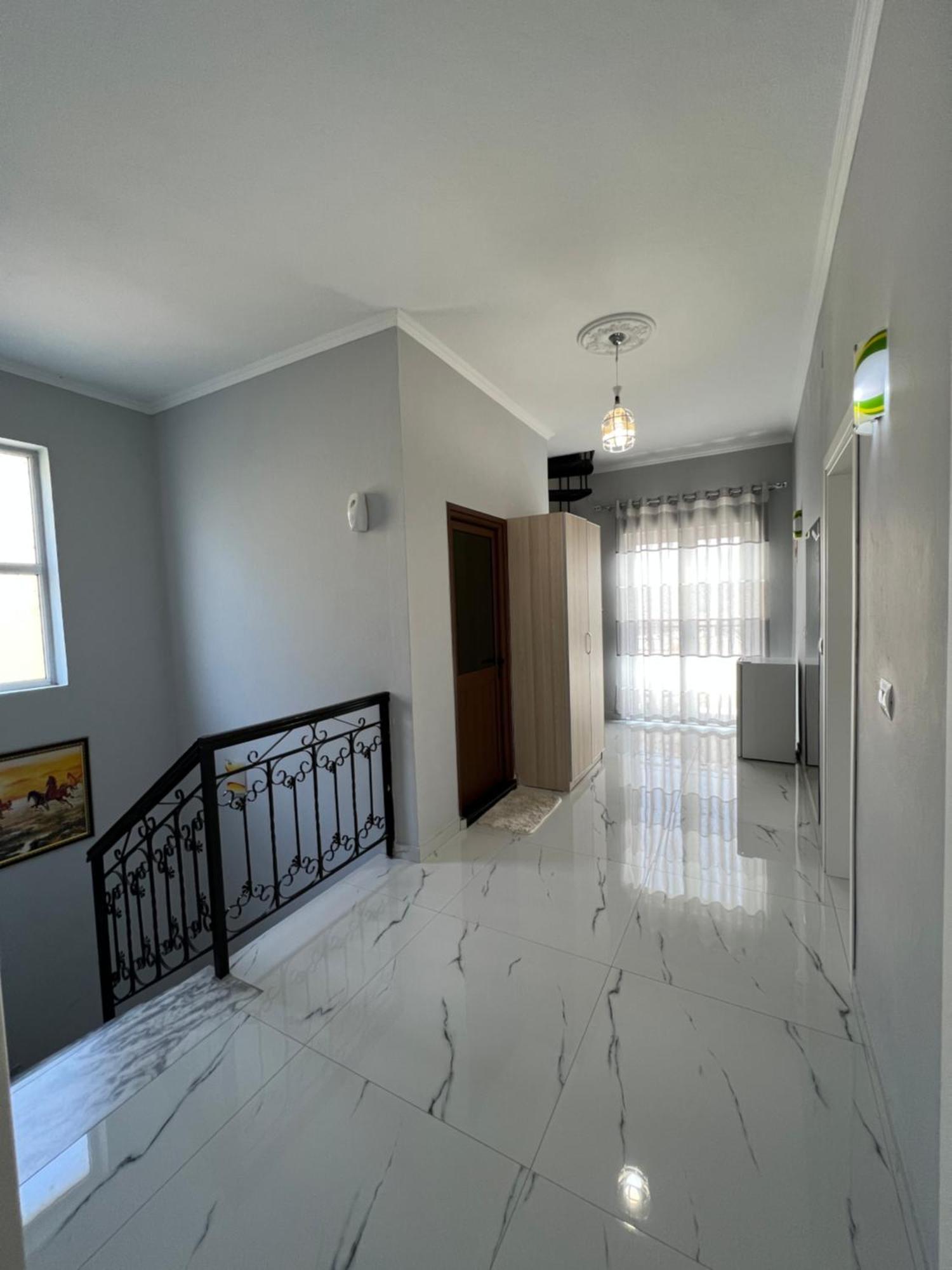 Guesthouse Bellavista Berat Exterior photo
